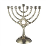 Cette Hanoukia Or et sa Magen David en métal Nikelé sera du plus bel effet dans votre maison