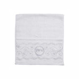 Lot de Deux Serviettes aux Broderies Argent et Pierres Décoratives